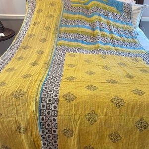 Beautiful Kantha throws all recycled fabrics!